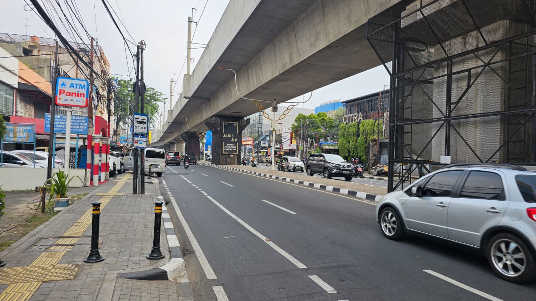 Lahan komersial 762 m2 di jalan damai raya, pasar Cipete. Fatmawati - Jakarta Selatan