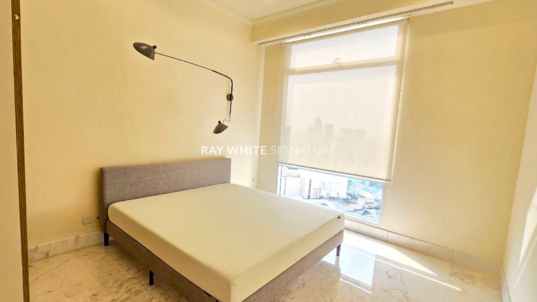 Dijual Apartemen Botanica 2BR