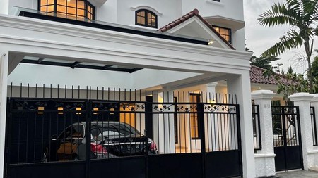 Rumah Bagus Brand New Siap Huni dengan Pool di Jl Delima Selatan, Cilandak, Jakarta Selatan