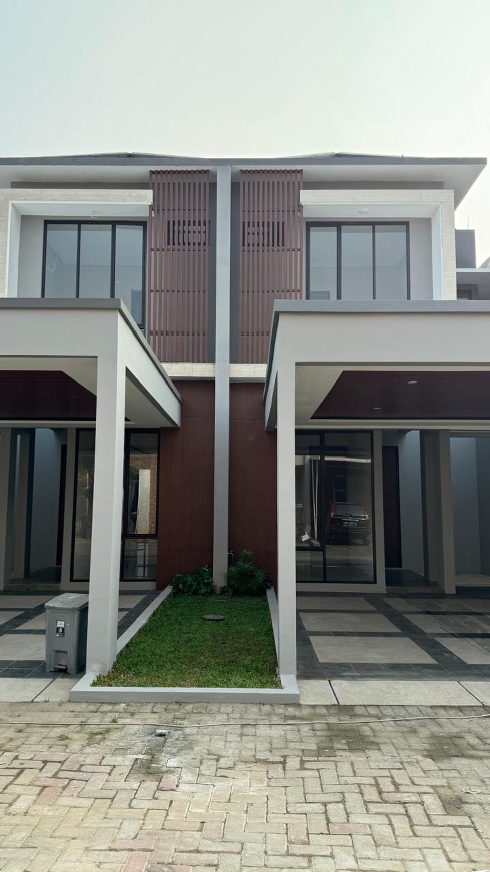 Rumah Brand New di Cluster Dekat LRT Harjamukti dan Raffles Hills Cibubur