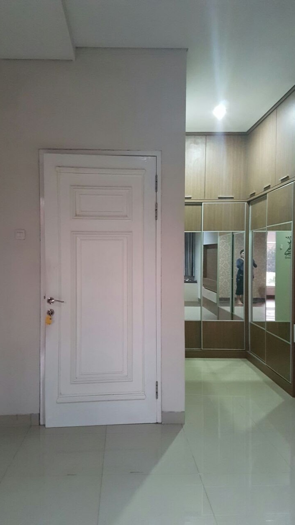 Disewakan Rumah Semi Furnished Di Metro Marina Ancol