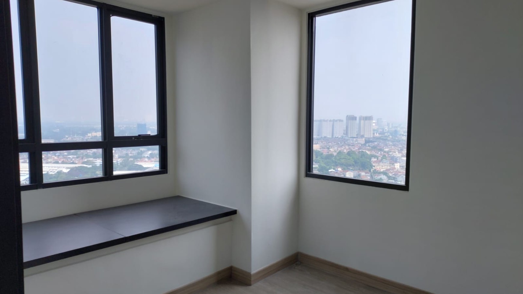 APARTMENT COLLINS BOULEVARD RAYA SERPONG 2BR