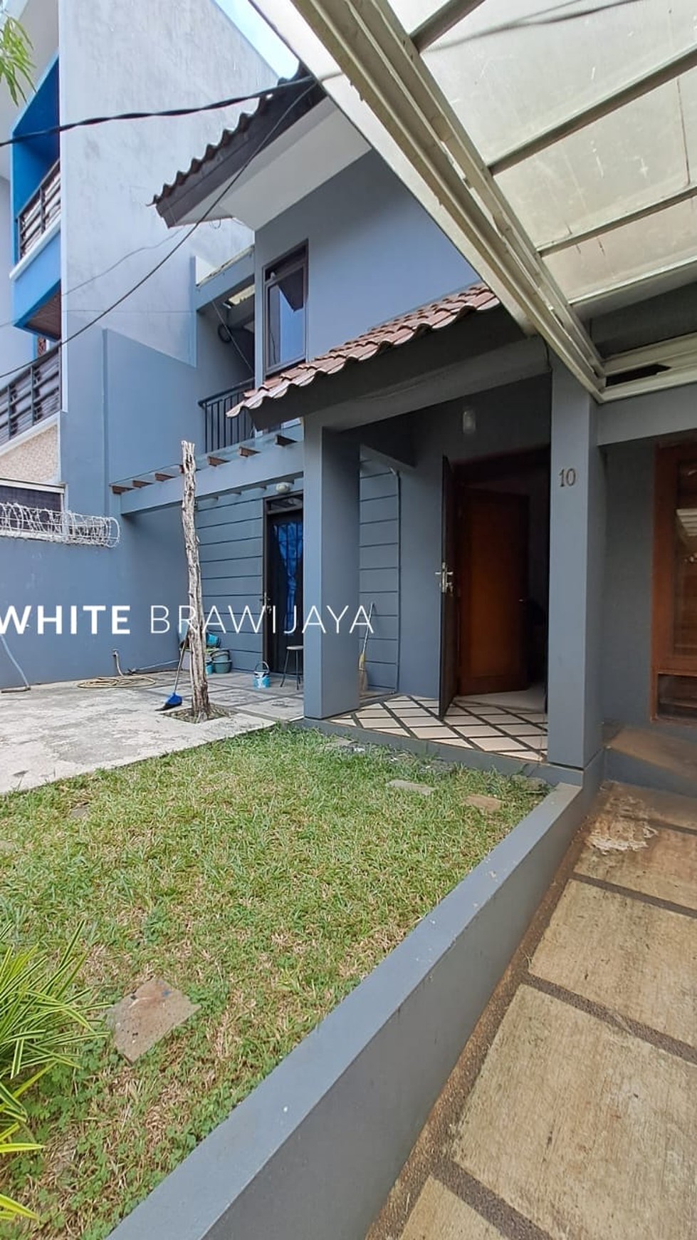 Rumah Hitung Tanah Area Cipete