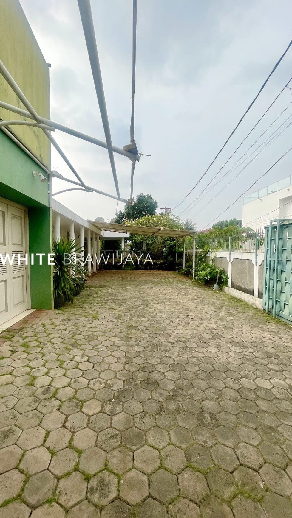 Rumah Hitung Tanah Area Cipete