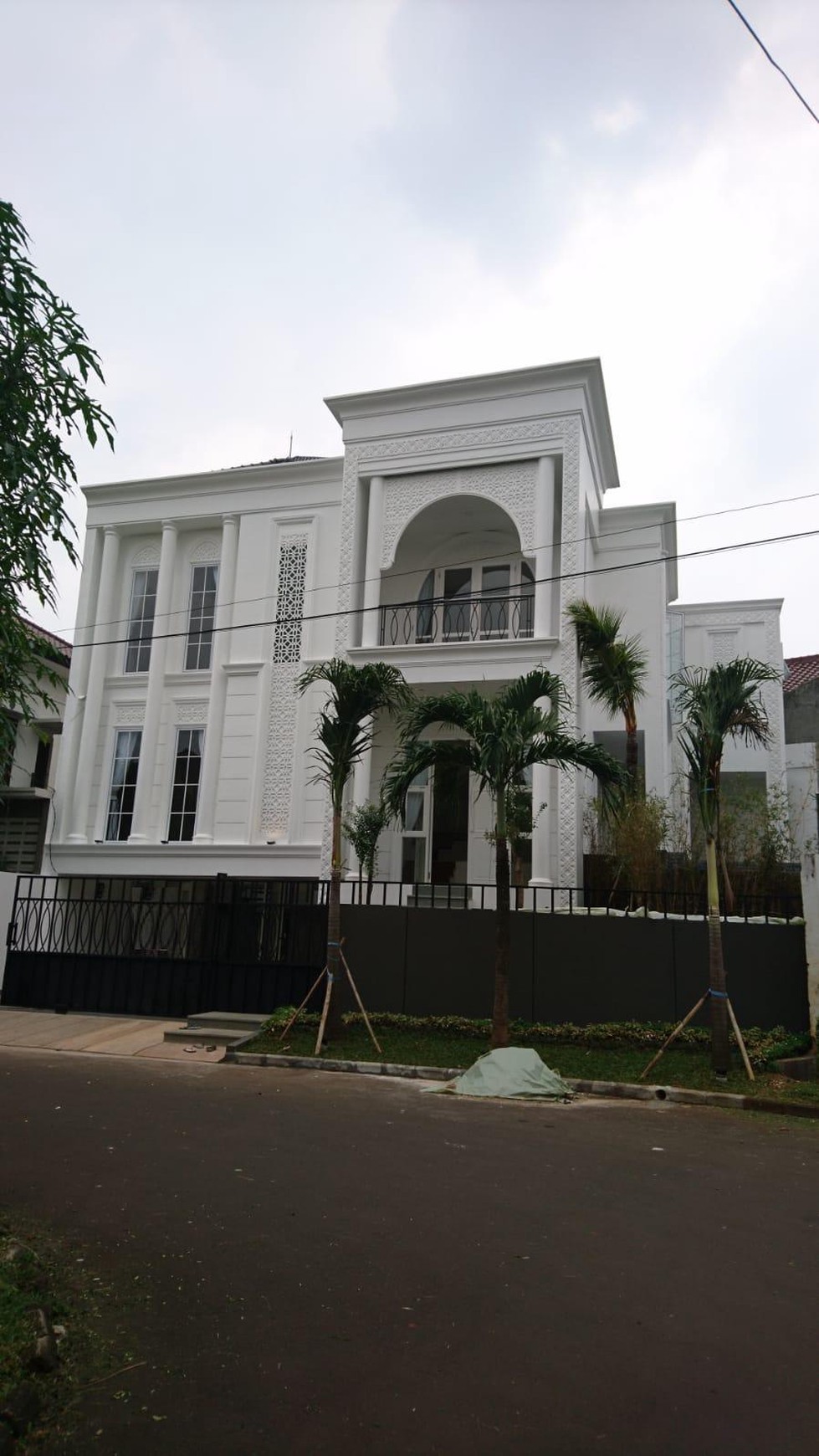 Rumah Baru,Asri,Siap huni di Bintaro Jaya 9,