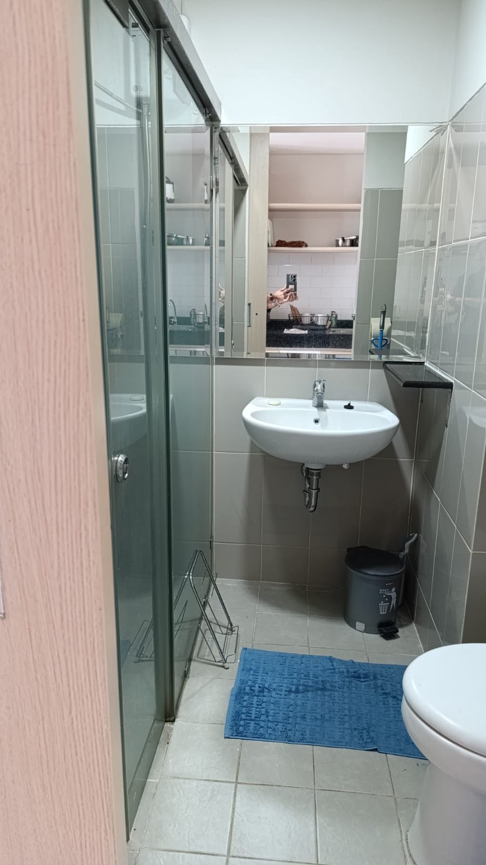 Dijual 1 unit kamar Apartment Altiz Bintaro Jaya 