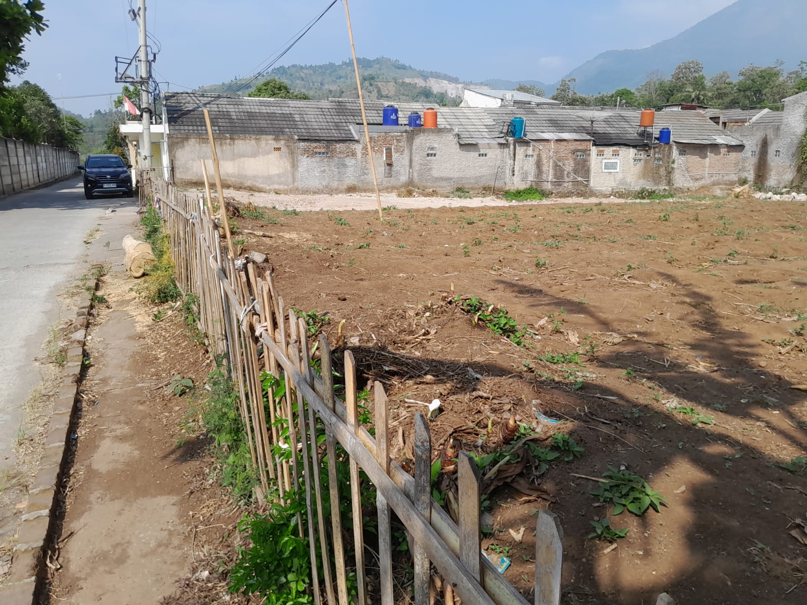 Tanah di Leles Garut dekat Perum Kalea Pasopati