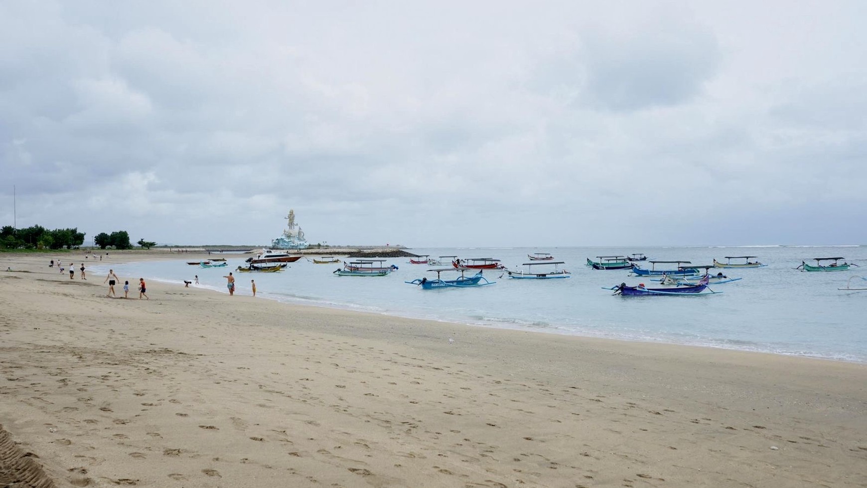 Dijual Sebidang tanah di Beachfront, Kuta, Bali