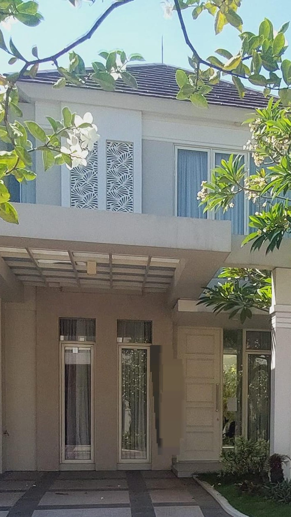 39. DIJUAL RUMAH GRAND PAKUWON SURABAYA