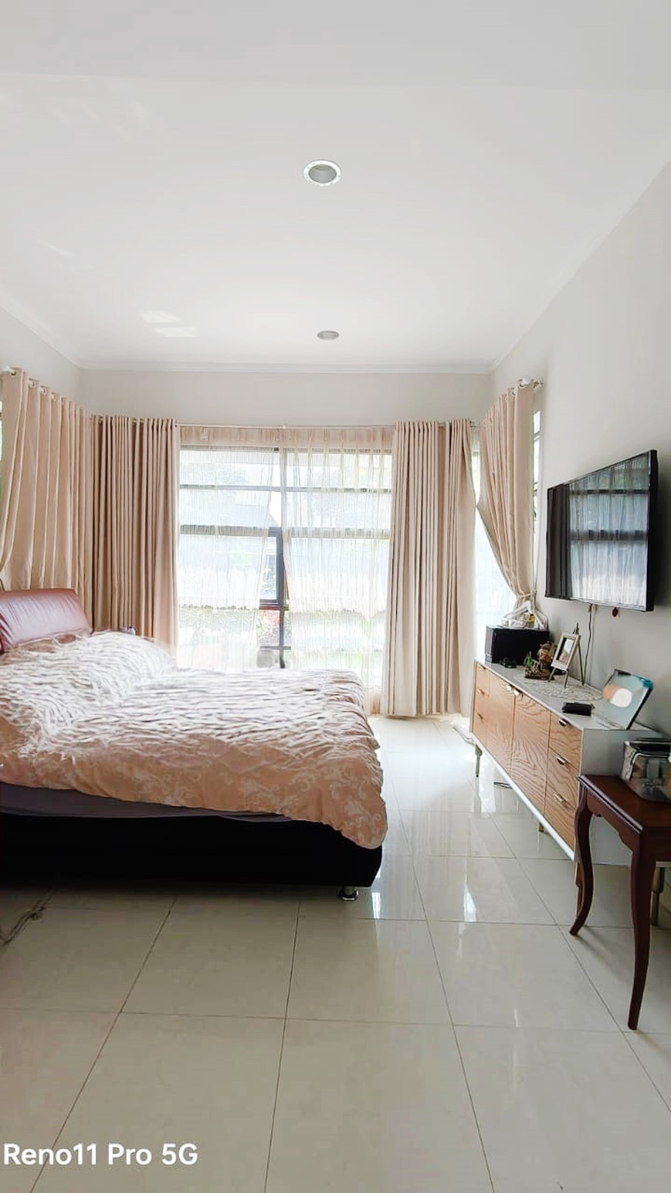 Rumah Bagus Di Emerald Residence Bintaro Jaya Sektor 9