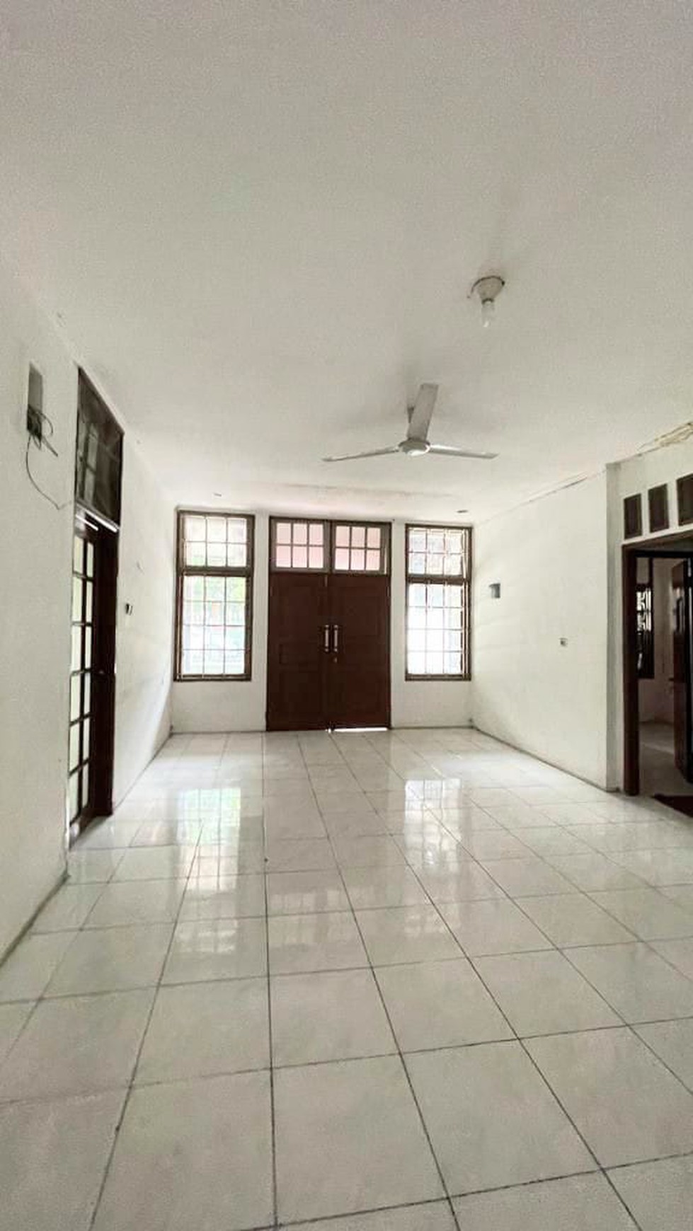 Rumah Bagus Di Jl PAM Baru Pejompongan Bendungan Hilir Jakarta