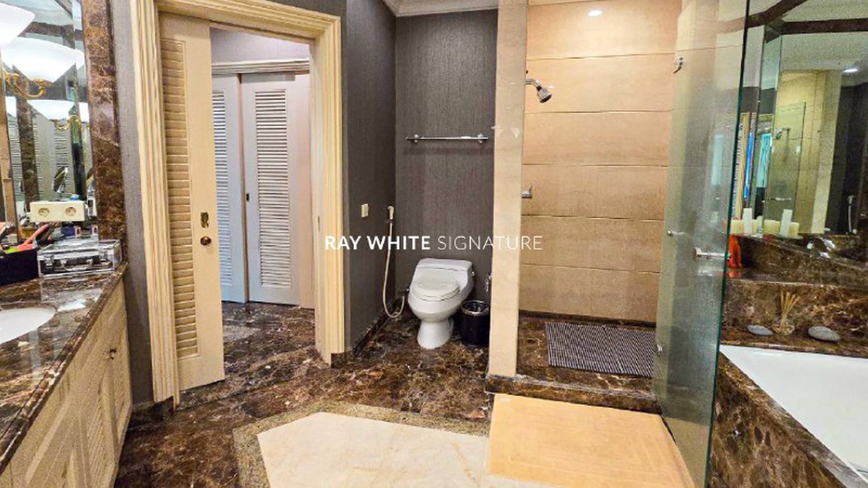 Apartemen Four Seasons Residence 2BR