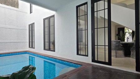 Rumah Mewah,Baru di Bintaro Jaya sektor 9.