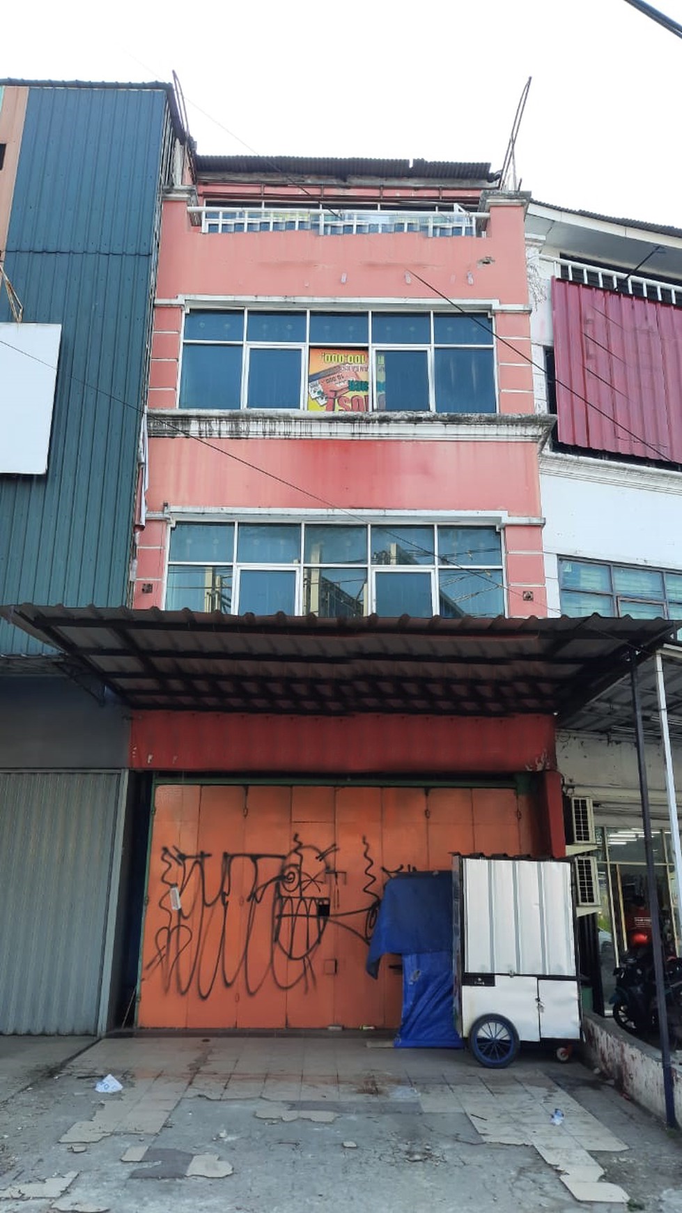 Rumah Hitung Tanah Area Cipete