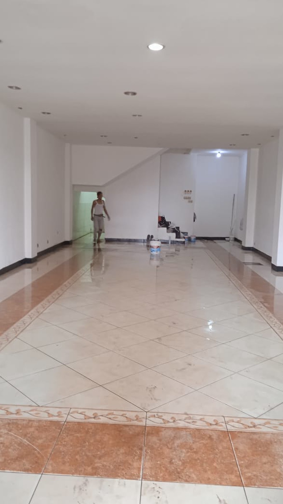 Rumah Hitung Tanah Area Cipete