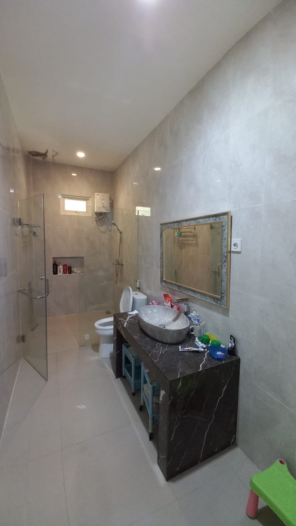 Dijual Rumah Darmo Indah Timur - area Darmo Permai Surabaya Barat - TerLUAS - Modern Cantik Siap Huni