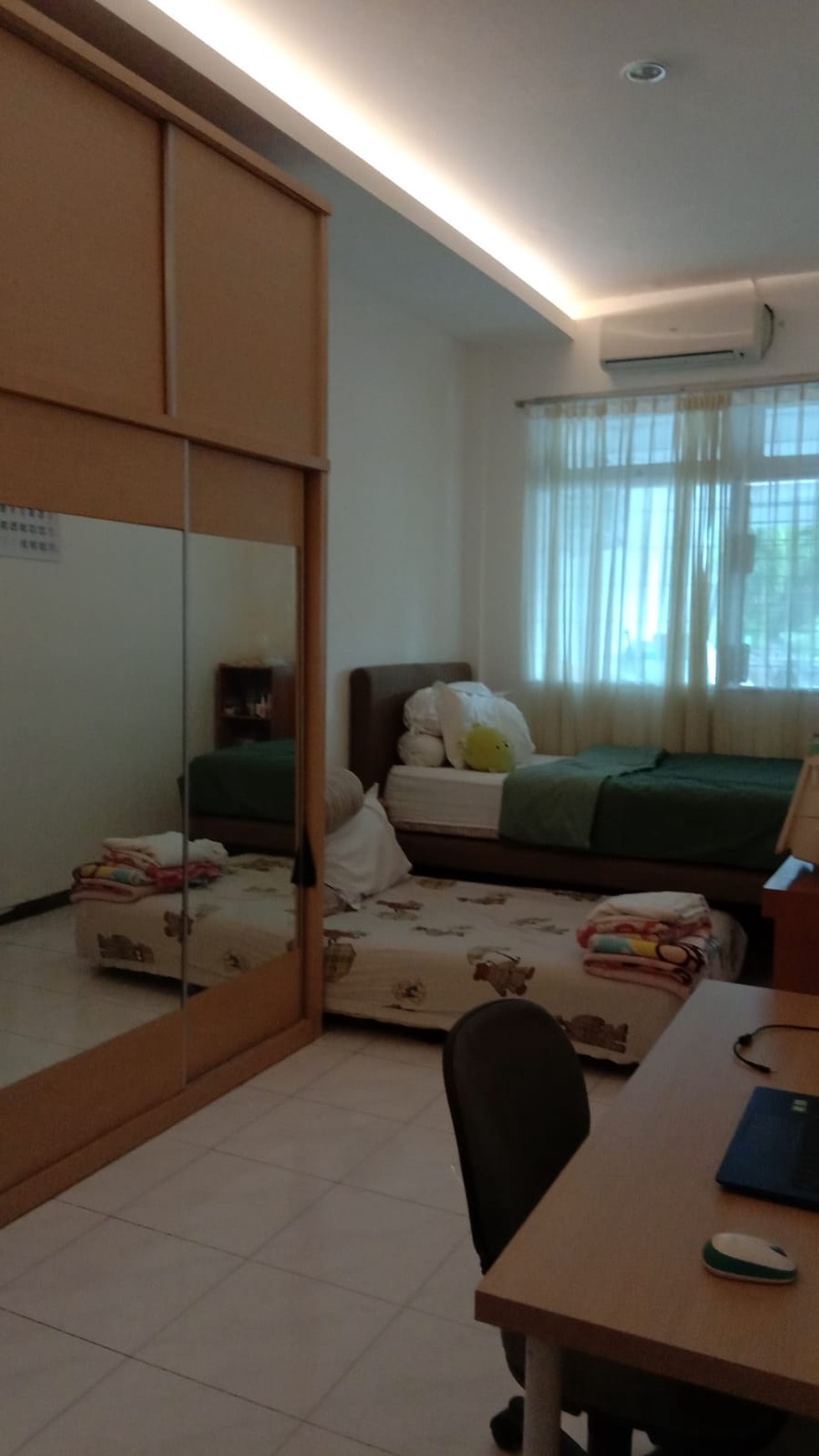 Dijual Rumah Darmo Indah Timur - area Darmo Permai Surabaya Barat - TerLUAS - Modern Cantik Siap Huni