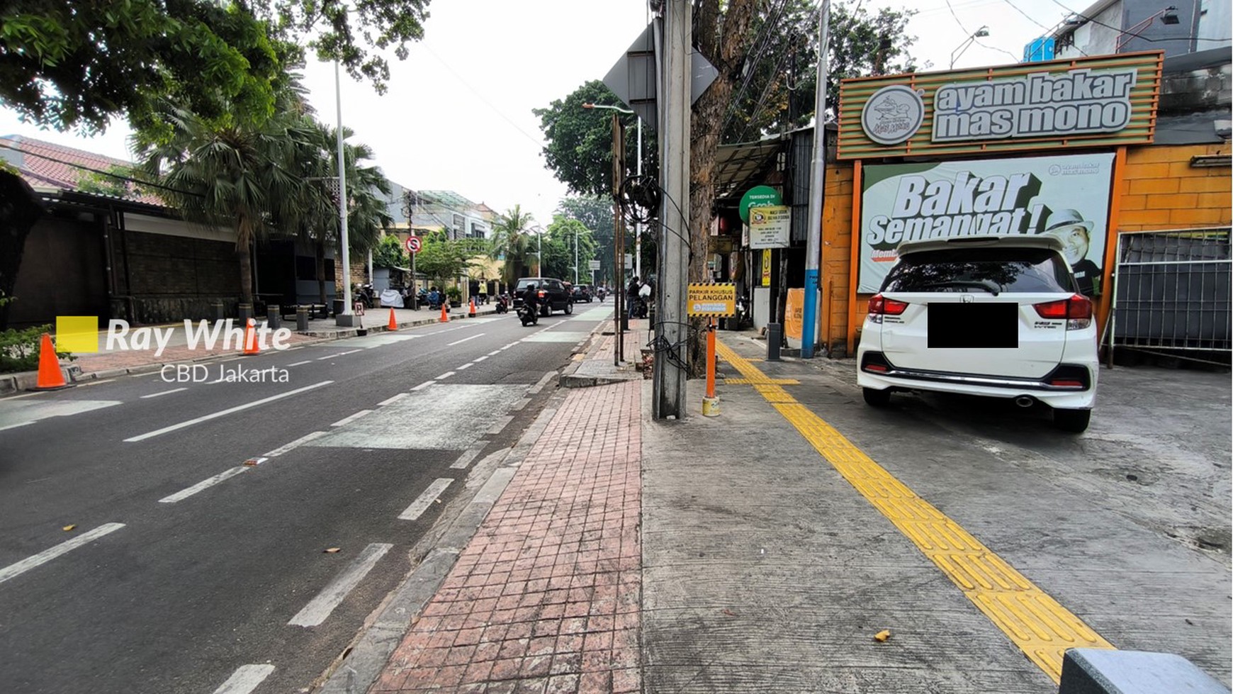 Ruko Siap Pakai Lokasi Strategis Di Jl. Raya Tebet - Dijual