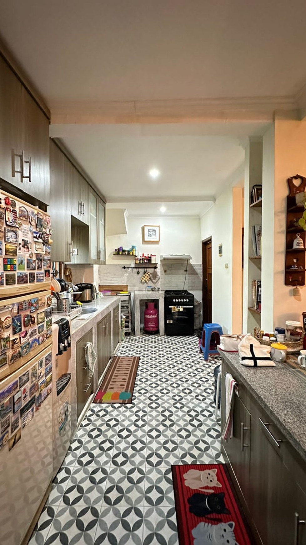 Rumah Hitung Tanah Area Cipete