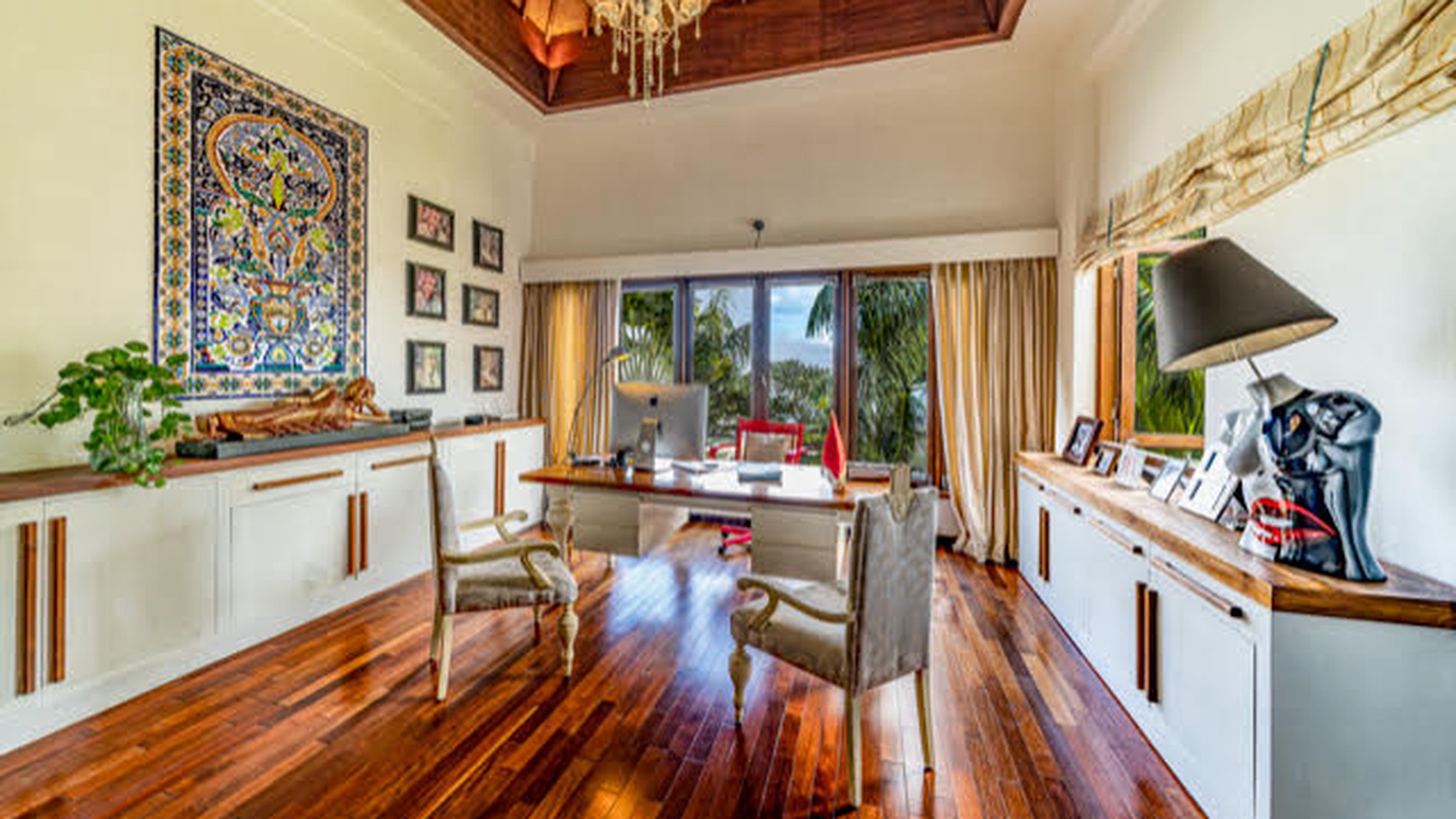 Luxury Villa Freehold In Great Location Close GWK Bali