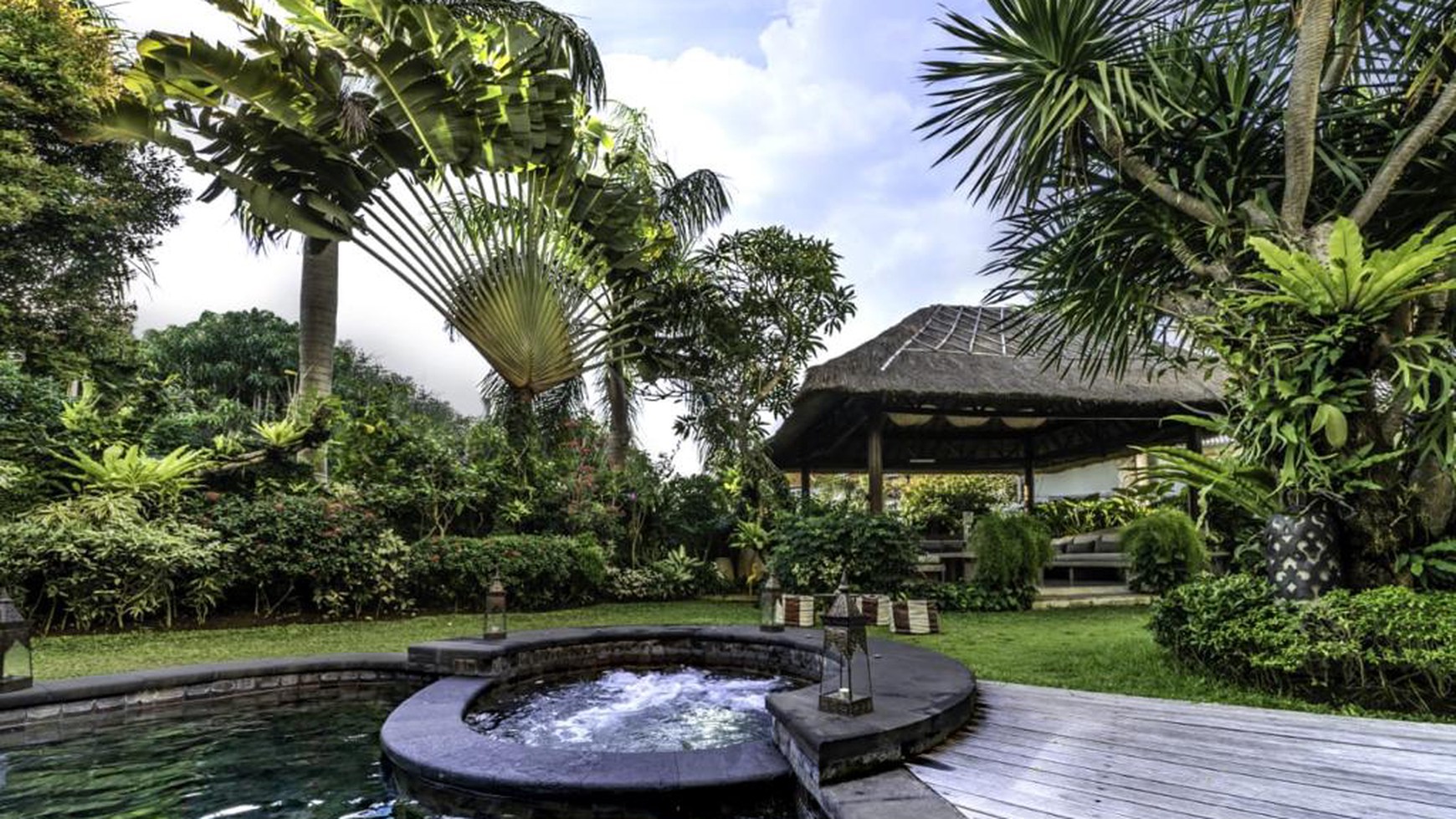 Luxury Villa Freehold In Great Location Close GWK Bali