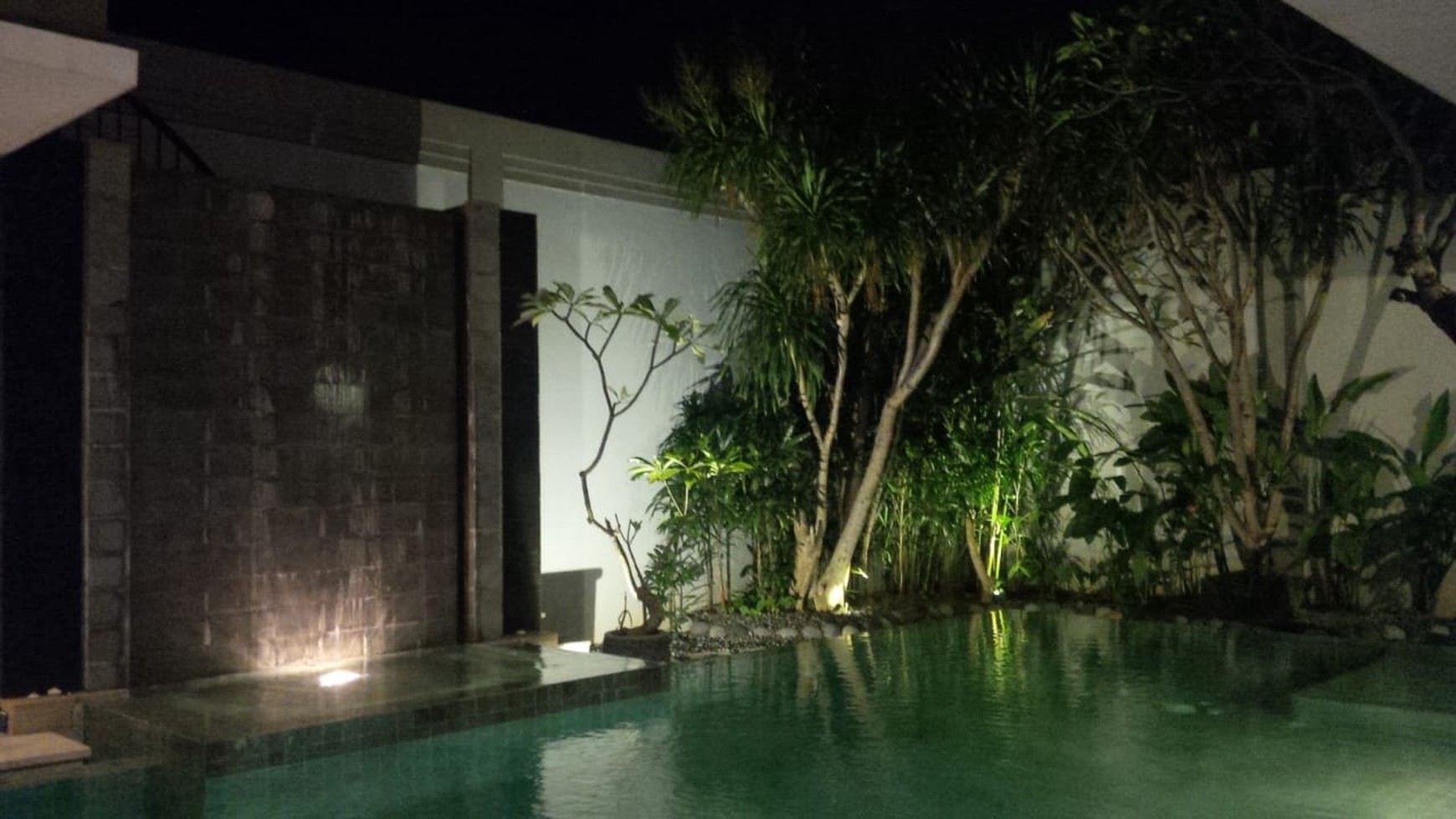 Freehold 3 Bedrooms  Private Villa Beyond Seminyak