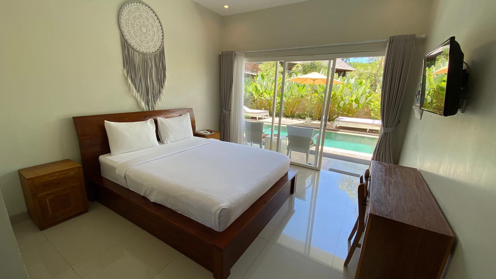 Guest House Freehold 16 Rooms in Great Location Batu Bolong Canggu