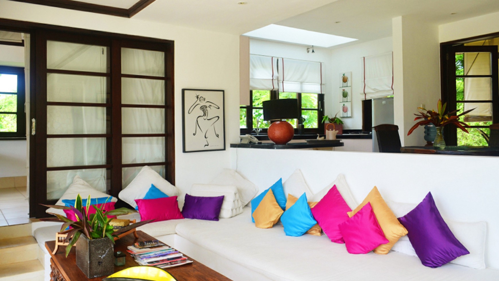 A large complex of four villas with a total of 7 bedrooms in Nusa Dua,