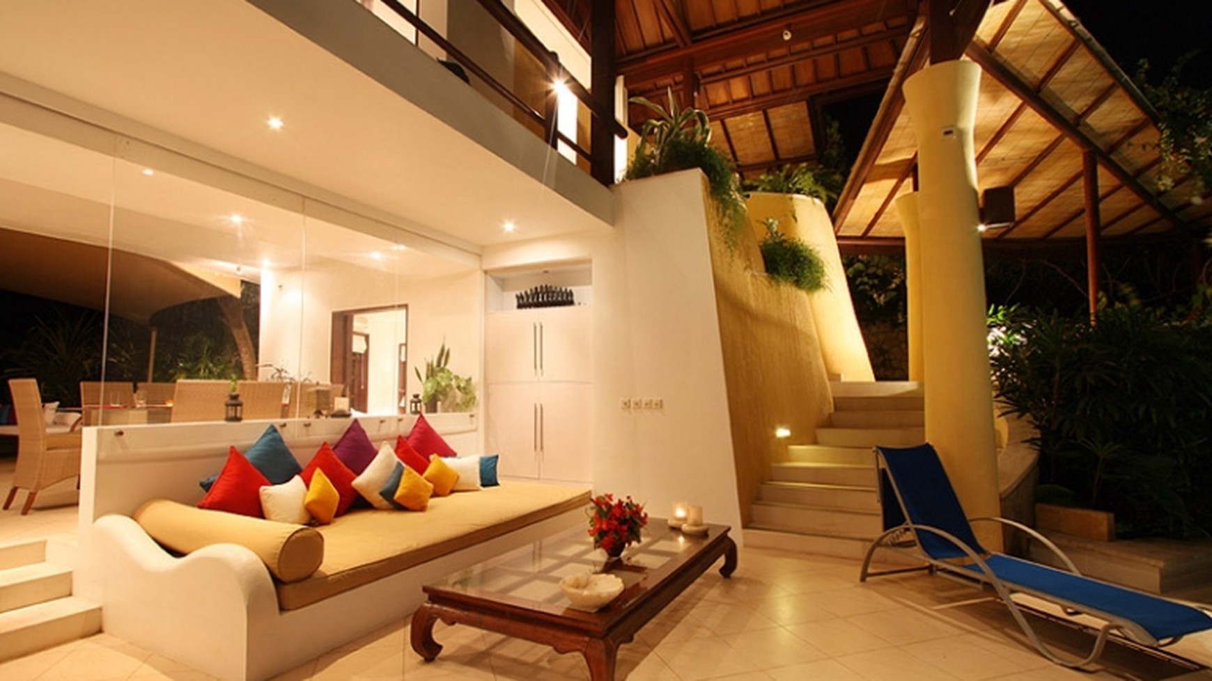 A large complex of four villas with a total of 7 bedrooms in Nusa Dua,