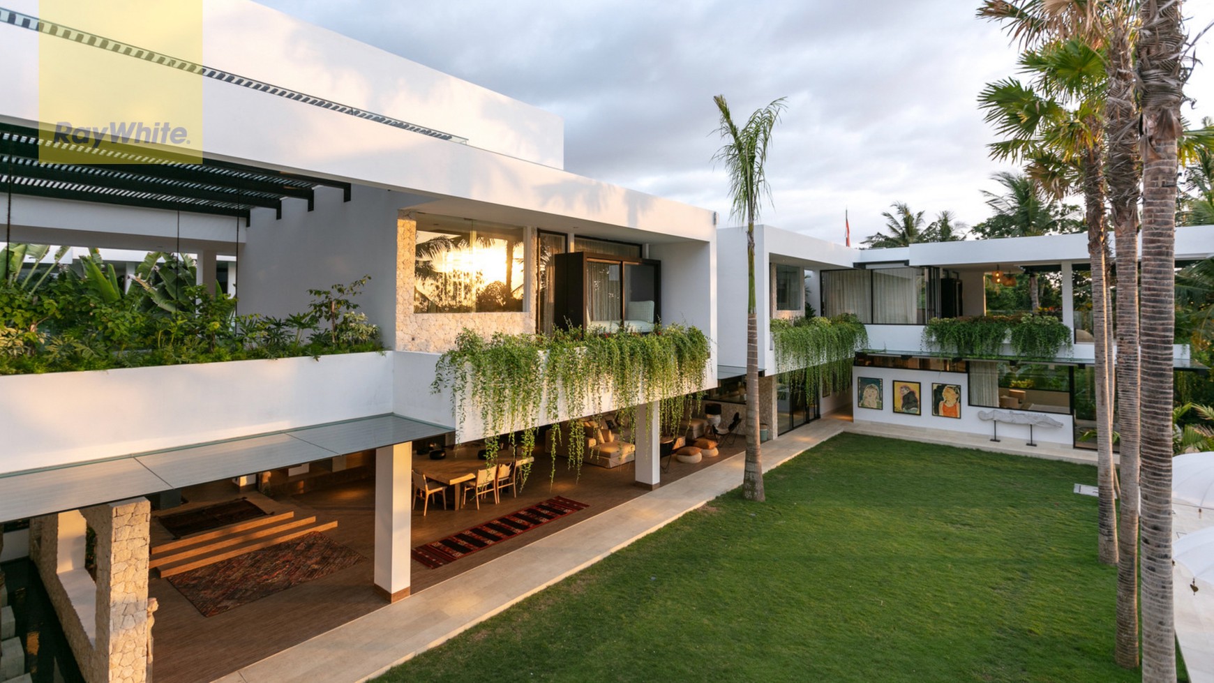 A Dramatic Tropical-State-of-Mind Luxurious Designer Villa