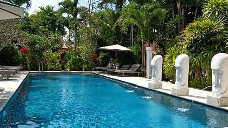 Artistic  Luxurious Villa 10 Bedrooms in Great Location Sanur