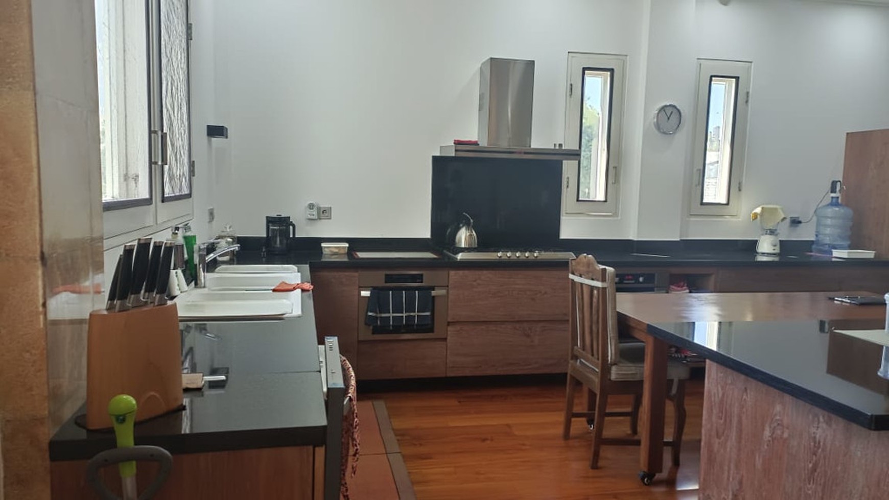 House Freehold With Western Style In Great Location Munggu Bali