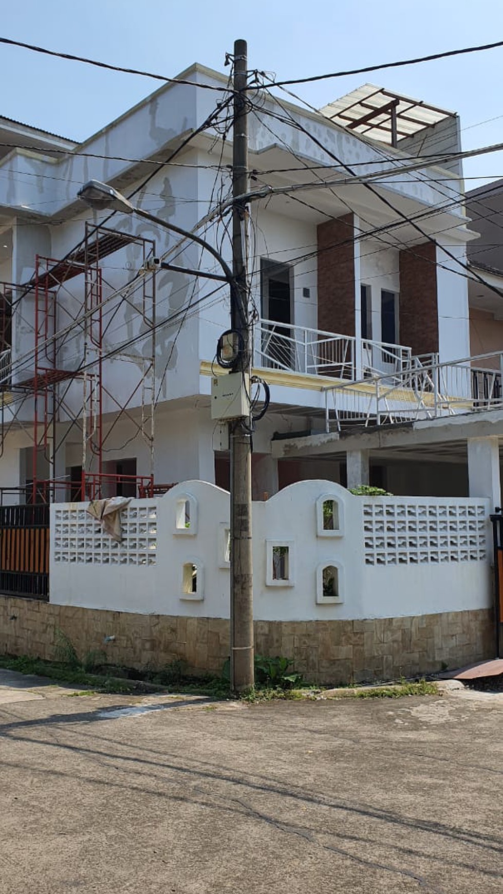 Rumah Hook Siap Huni dengan Hunian Nyaman dan Asri @Pamulang