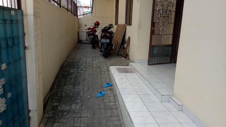 Dijual rumah kos di tanjung duren