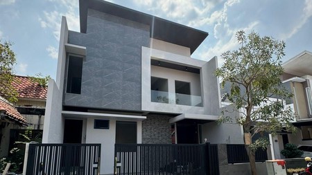 dijual rumah baru high quality citraland depan