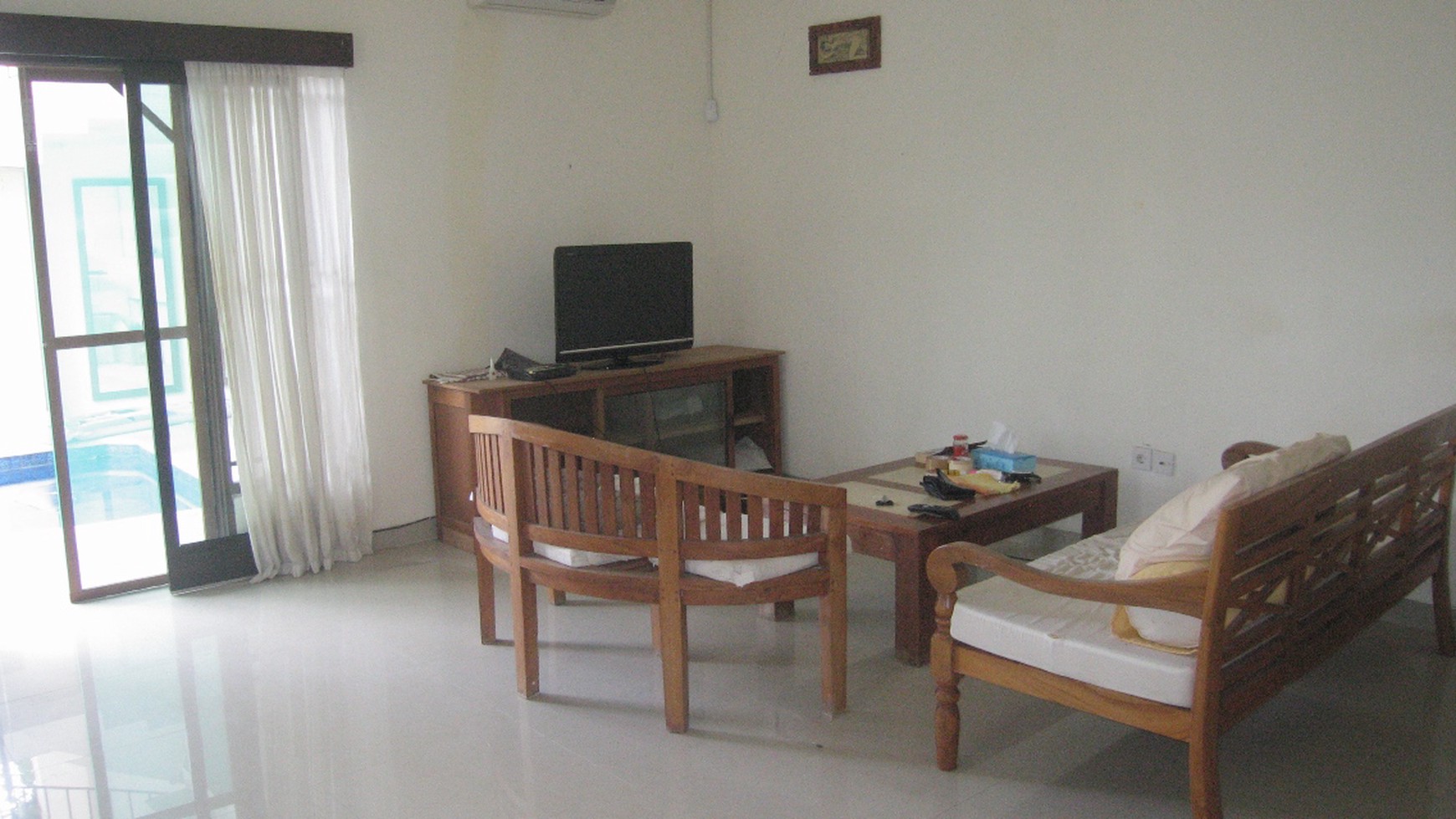 3 Bedroom Villa on 315 sq m of  Freehold In Gunung Lumut Bali