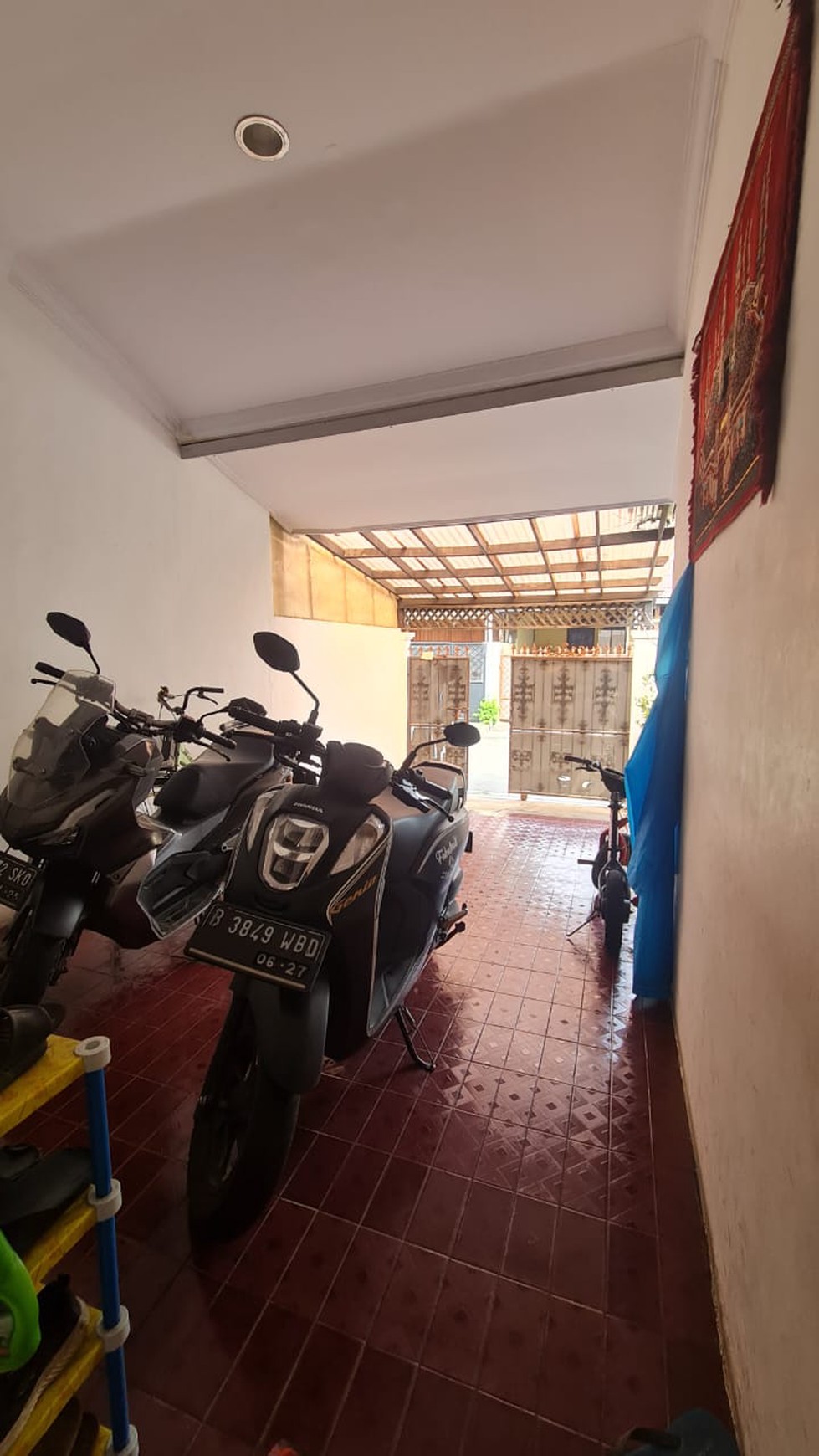 Rumah Hitung Tanah Area Cipete