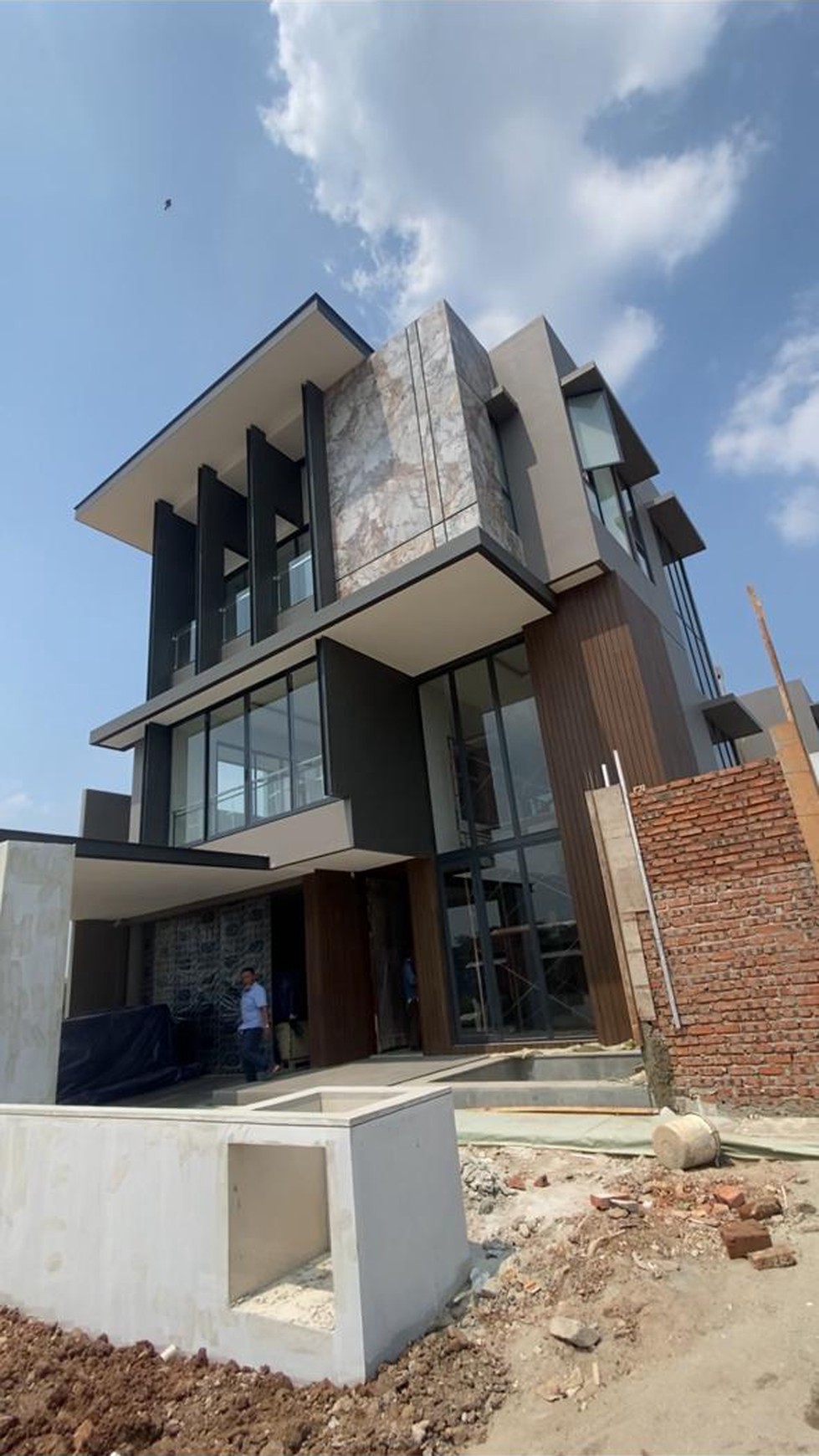 Rumah Hitung Tanah Area Cipete