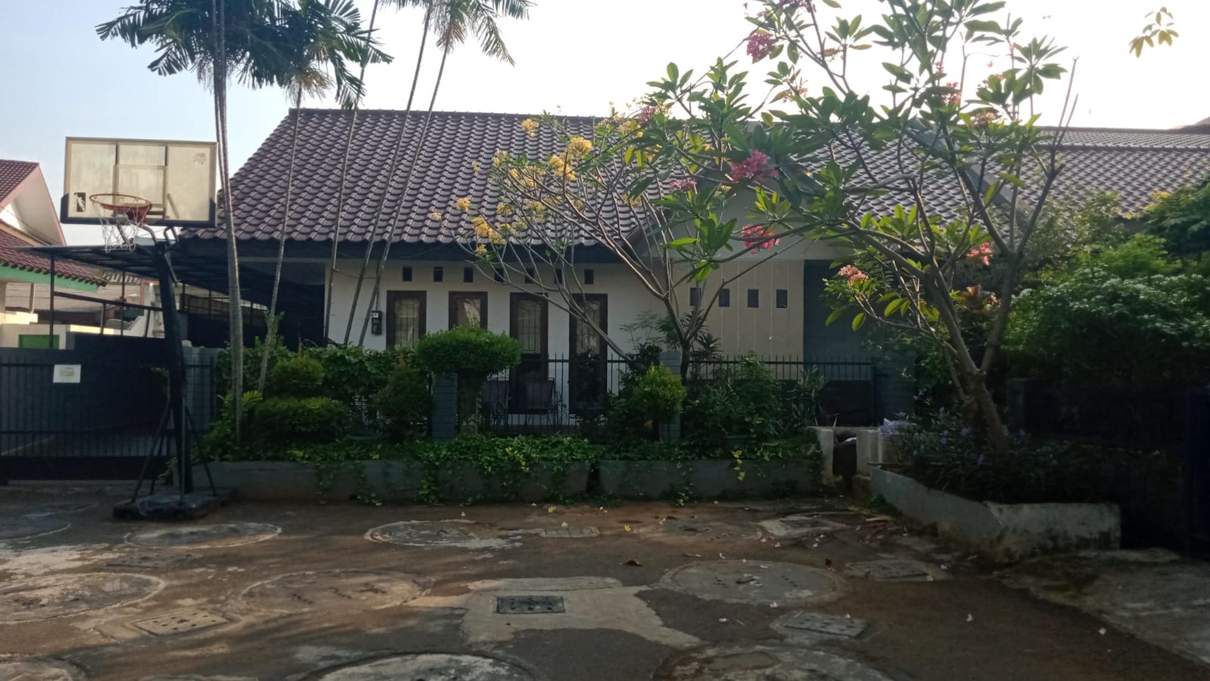 Rumah Hitung Tanah Area Cipete