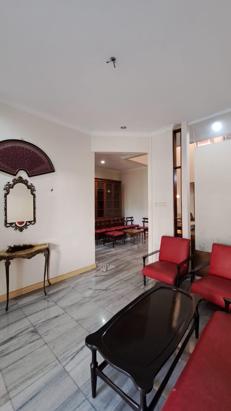 Rumah Hitung Tanah Area Cipete