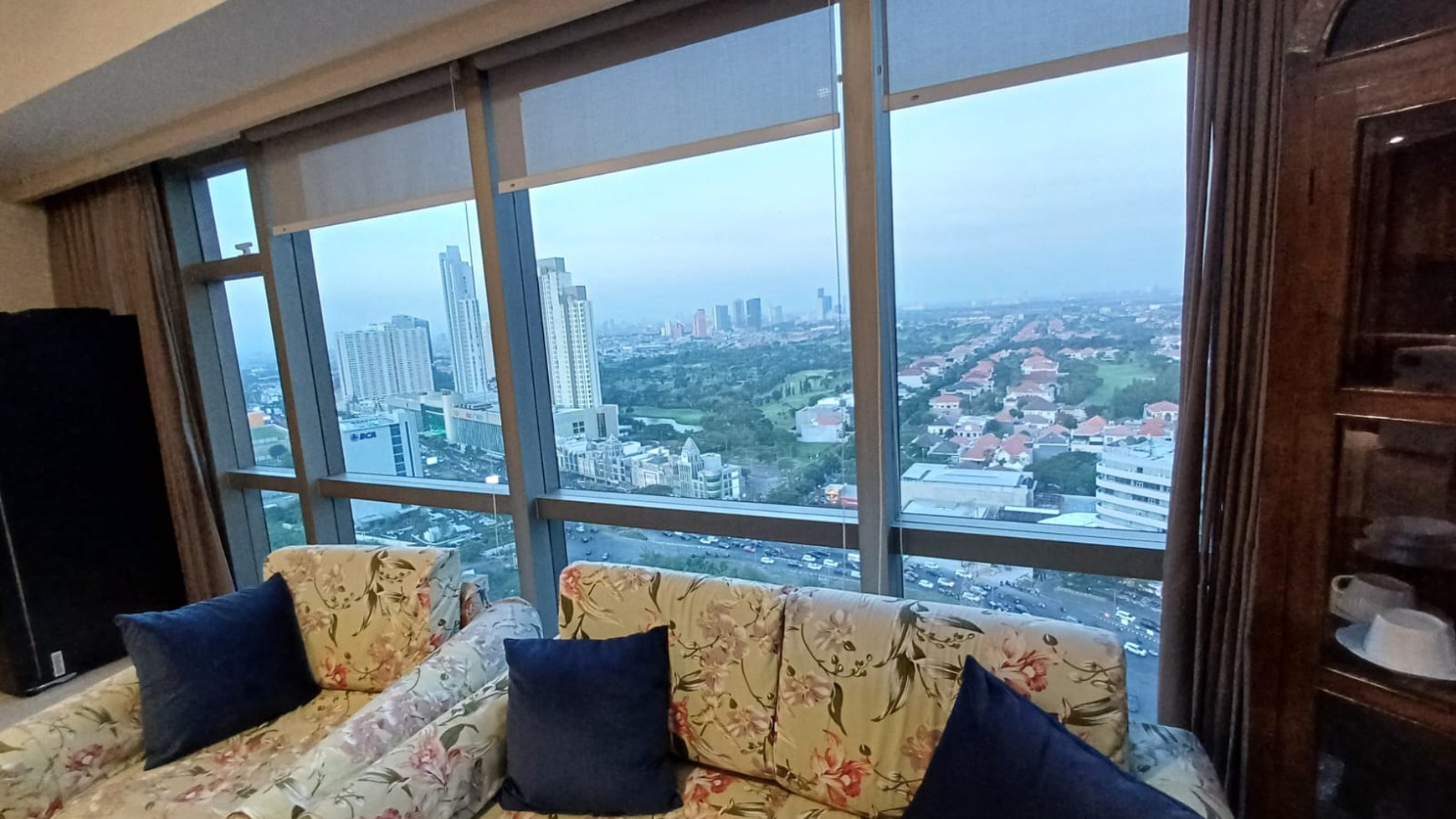 Dijual Apartemen La Riz Mansion Pakuwon Mall Tipe 3 Kamar Tidur FULL Furnished - Siap Huni - Mewah Berkelas Surabaya Barat