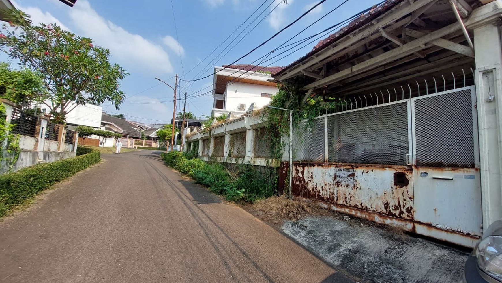 Rumah Hitung Tanah Lokasi Strategis @Bintaro Sektor 1