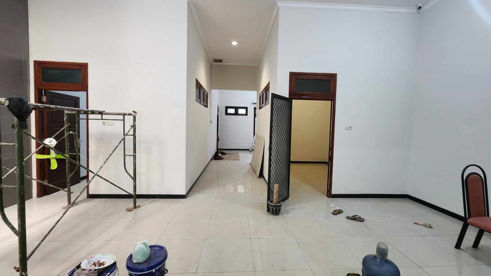 Dijual rumah siap huni di Pondok Chandra