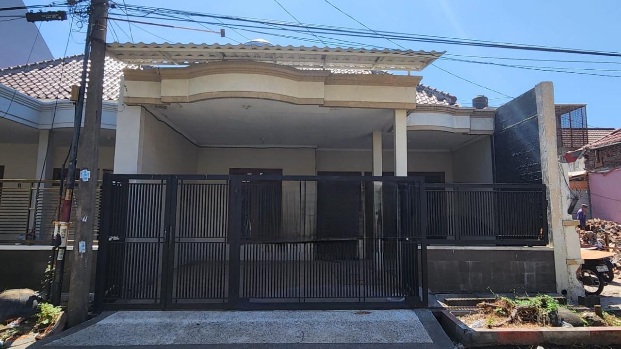 Dijual rumah siap huni di Pondok Chandra