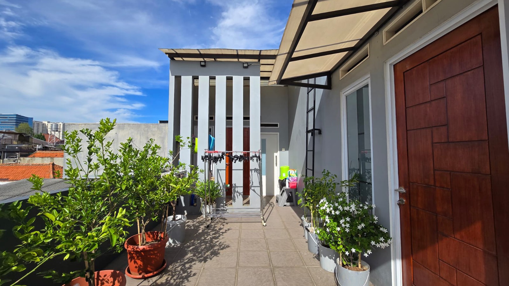 Rumah Hitung Tanah Area Cipete