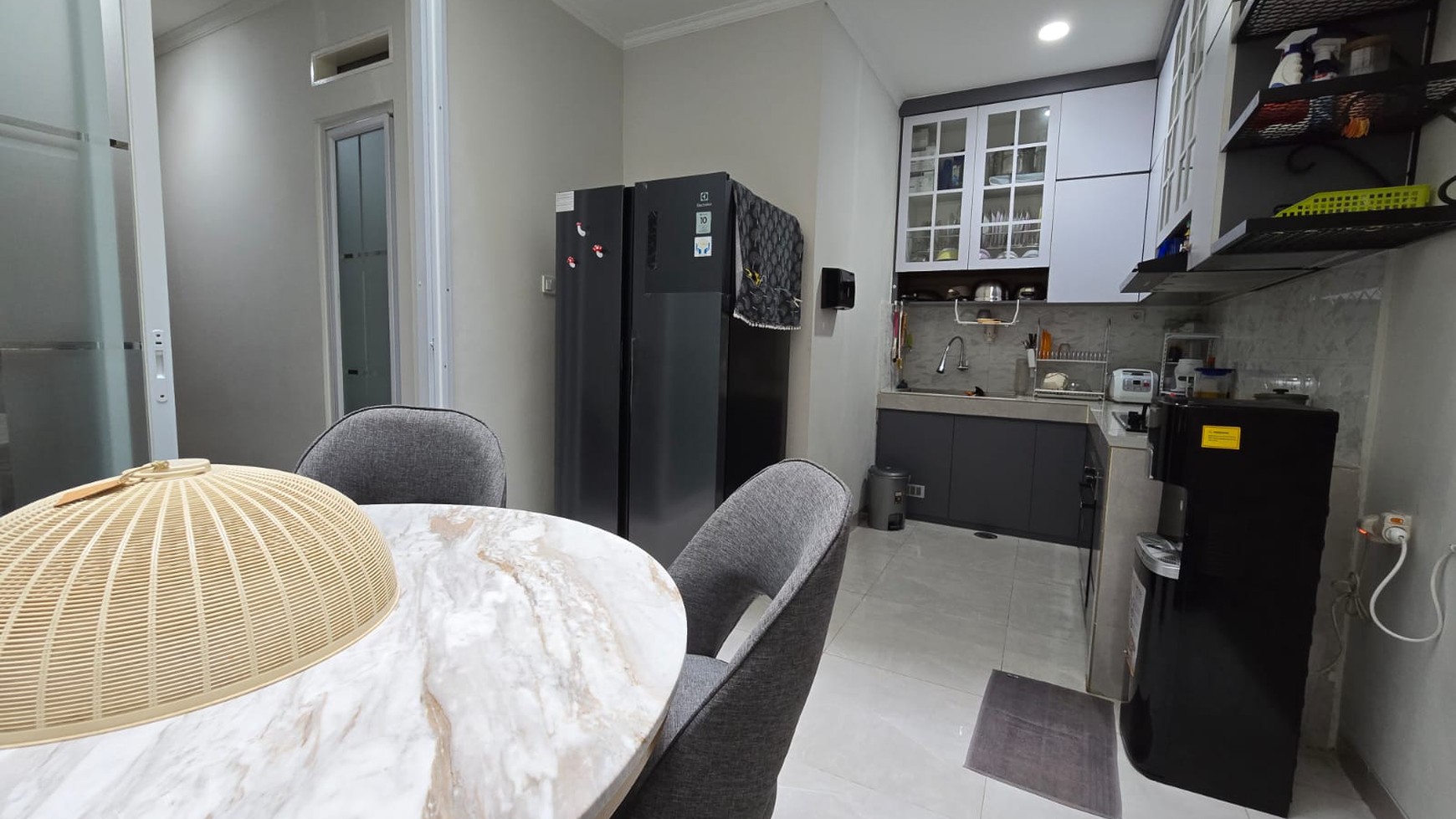 Rumah Hitung Tanah Area Cipete