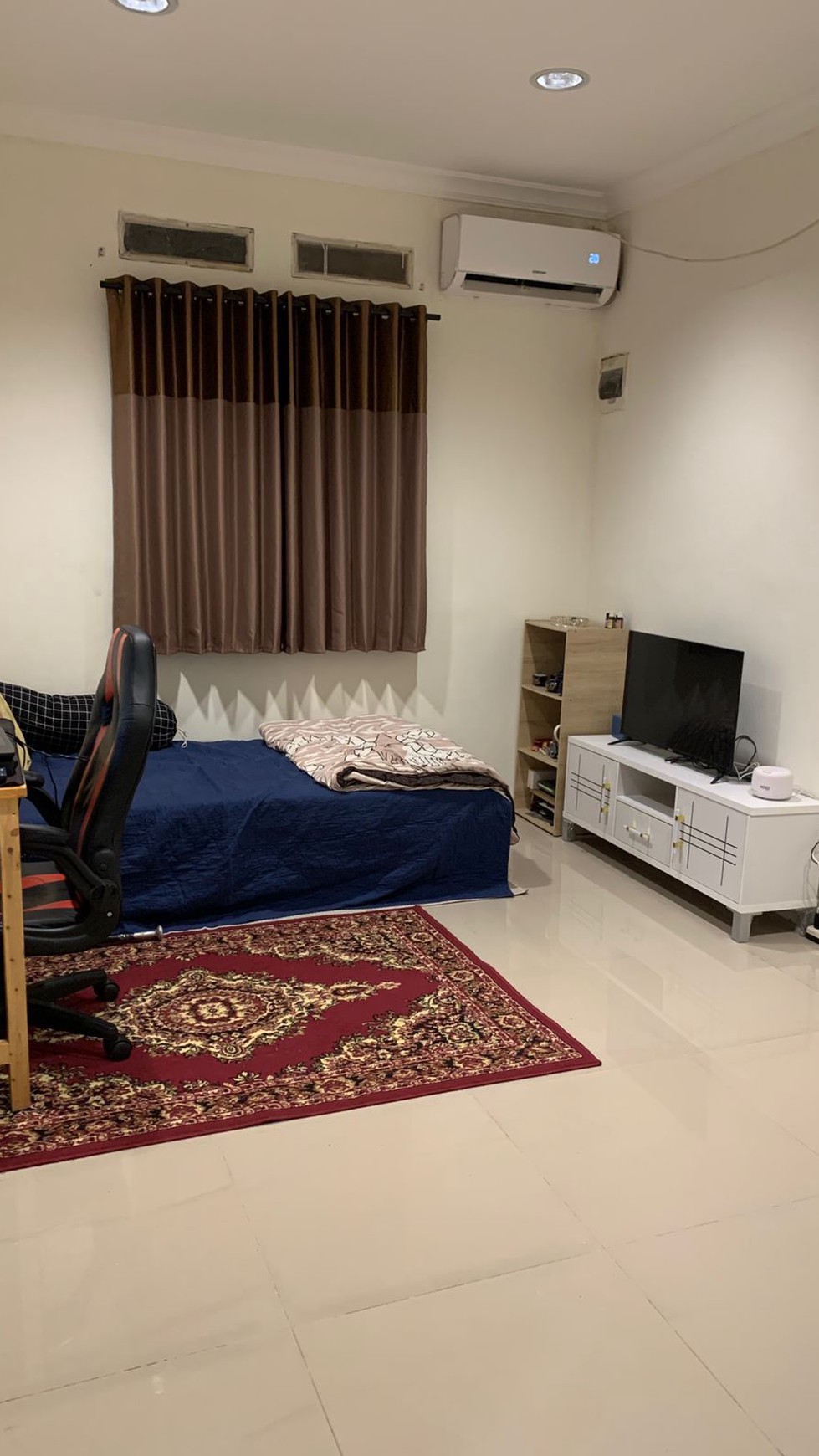 Rumah Hook Fully Furnished dan Lokasi Strategis @Pamulang