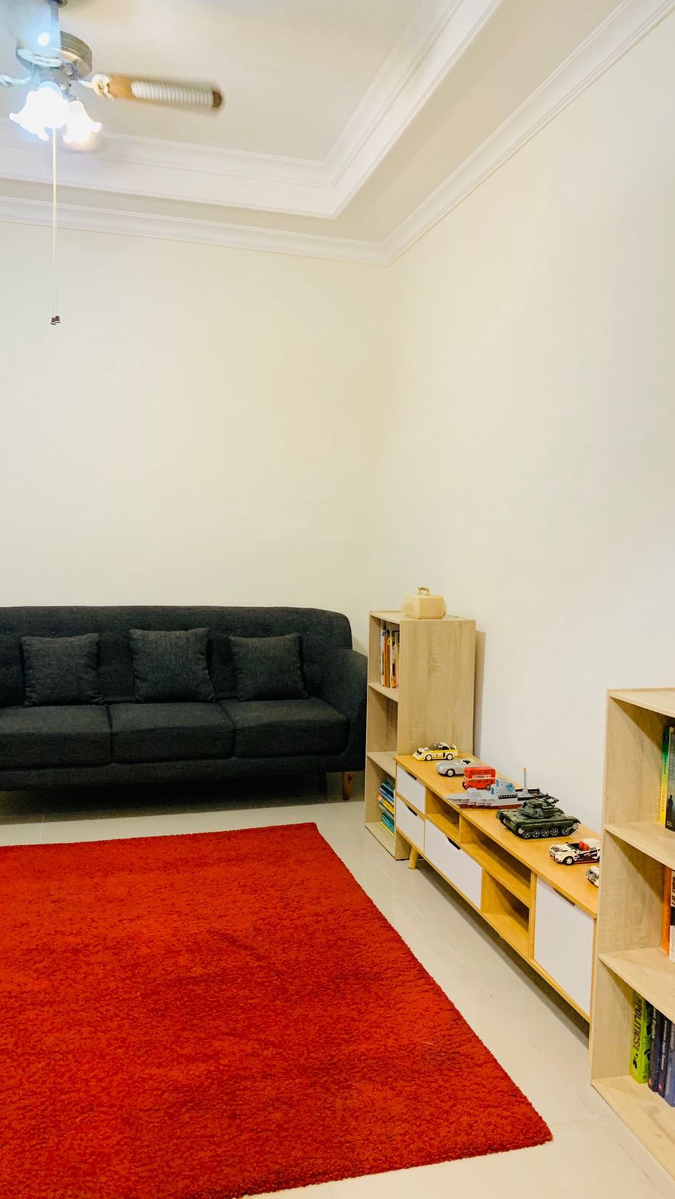 Rumah Hook Fully Furnished dan Lokasi Strategis @Pamulang