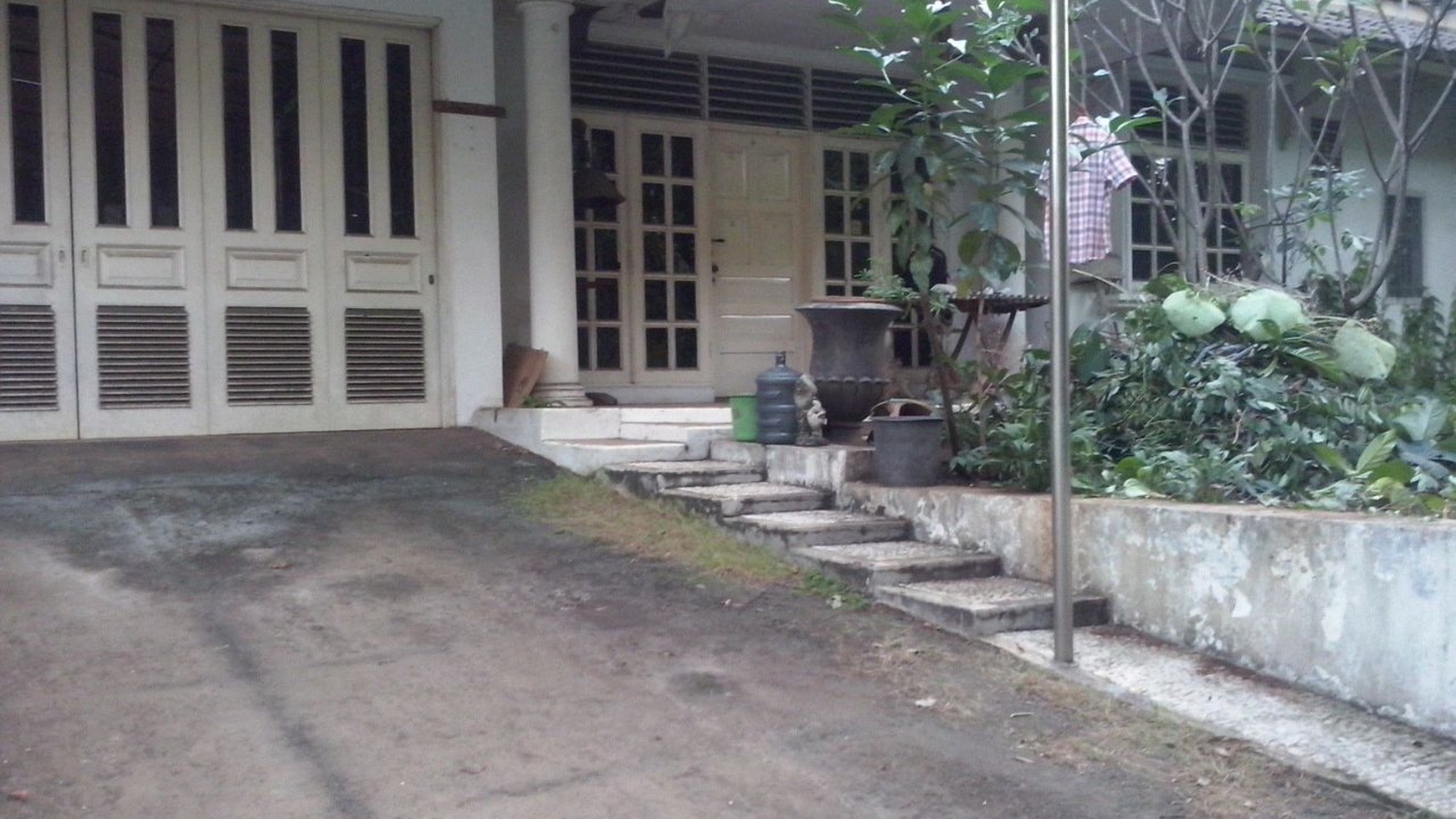 Rumah Dijual Hitung Tanah Lokasi Pondok Indah 