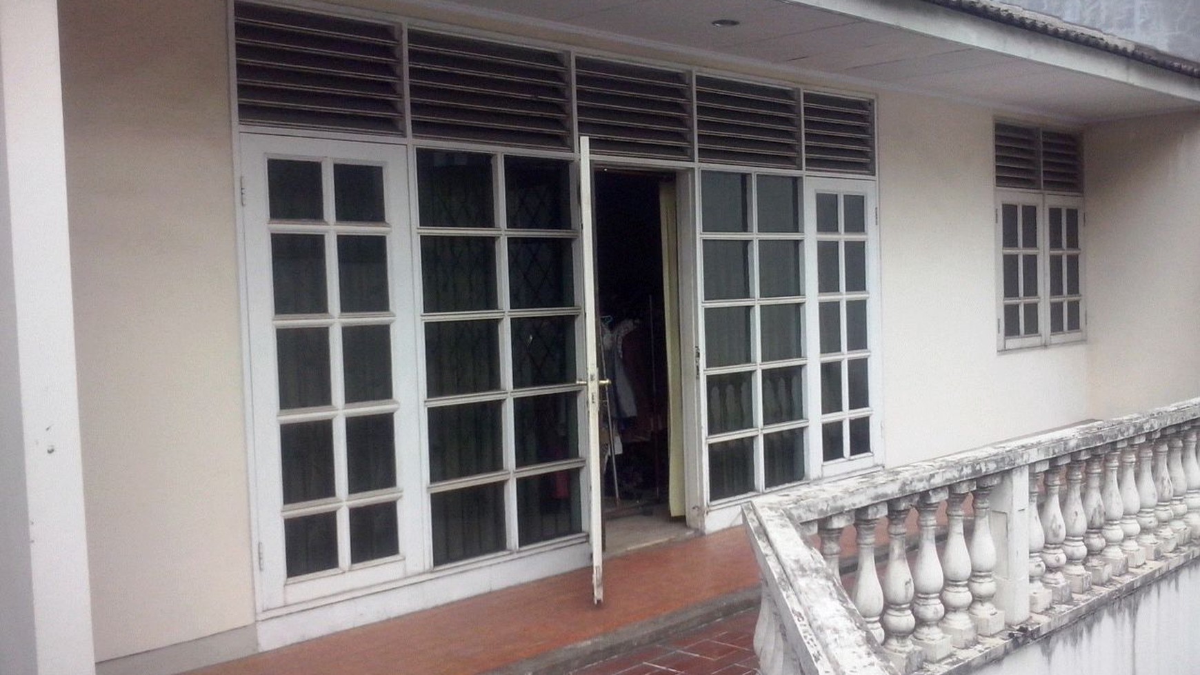 Rumah Dijual Hitung Tanah Lokasi Pondok Indah 